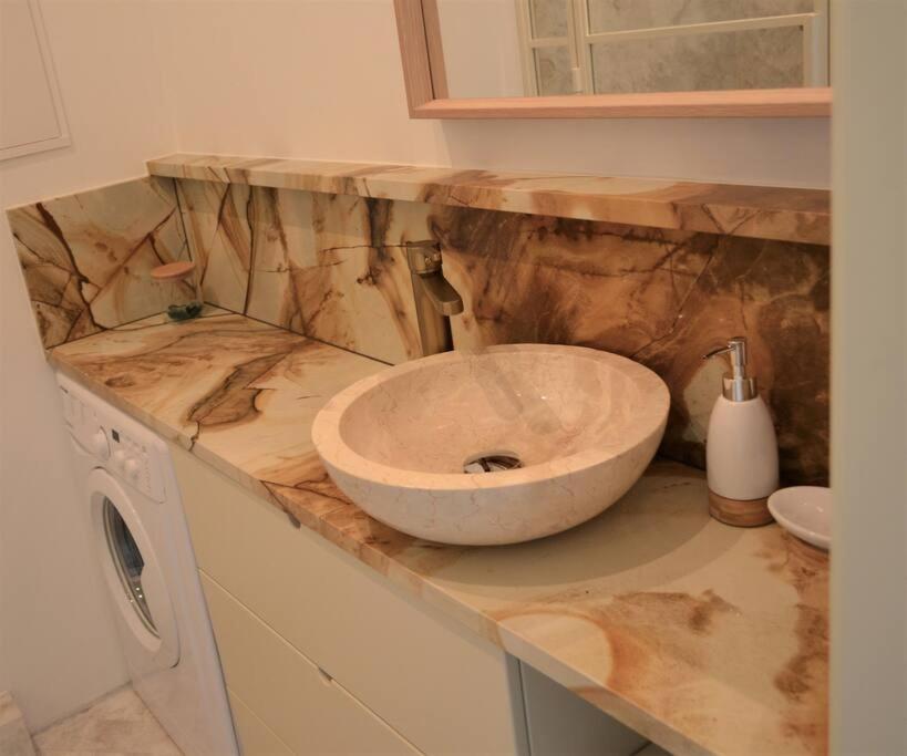 Apartamento Luxury With A Balcony And View In Old Town Riga